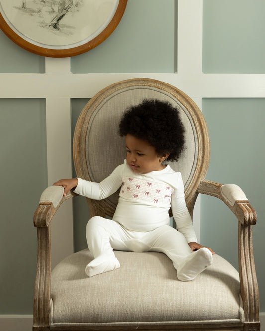 Baby and Toddler Girls Pretty Smocked and Bow-Trimmed Footie : Color: Winter White