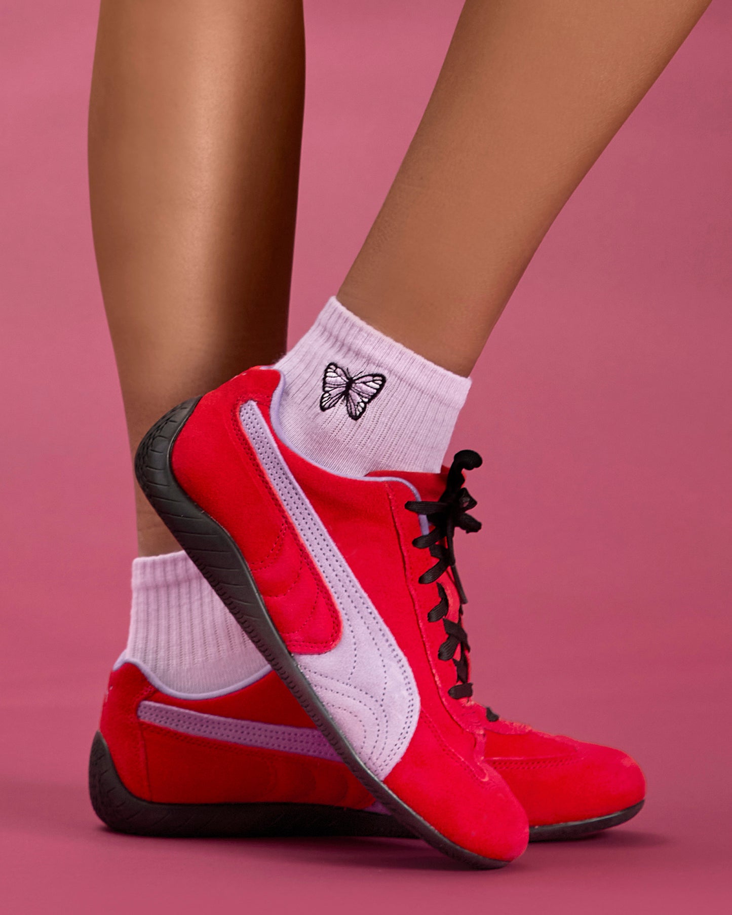 Women's Butterfly Embroidery Athletic Quarter Socks