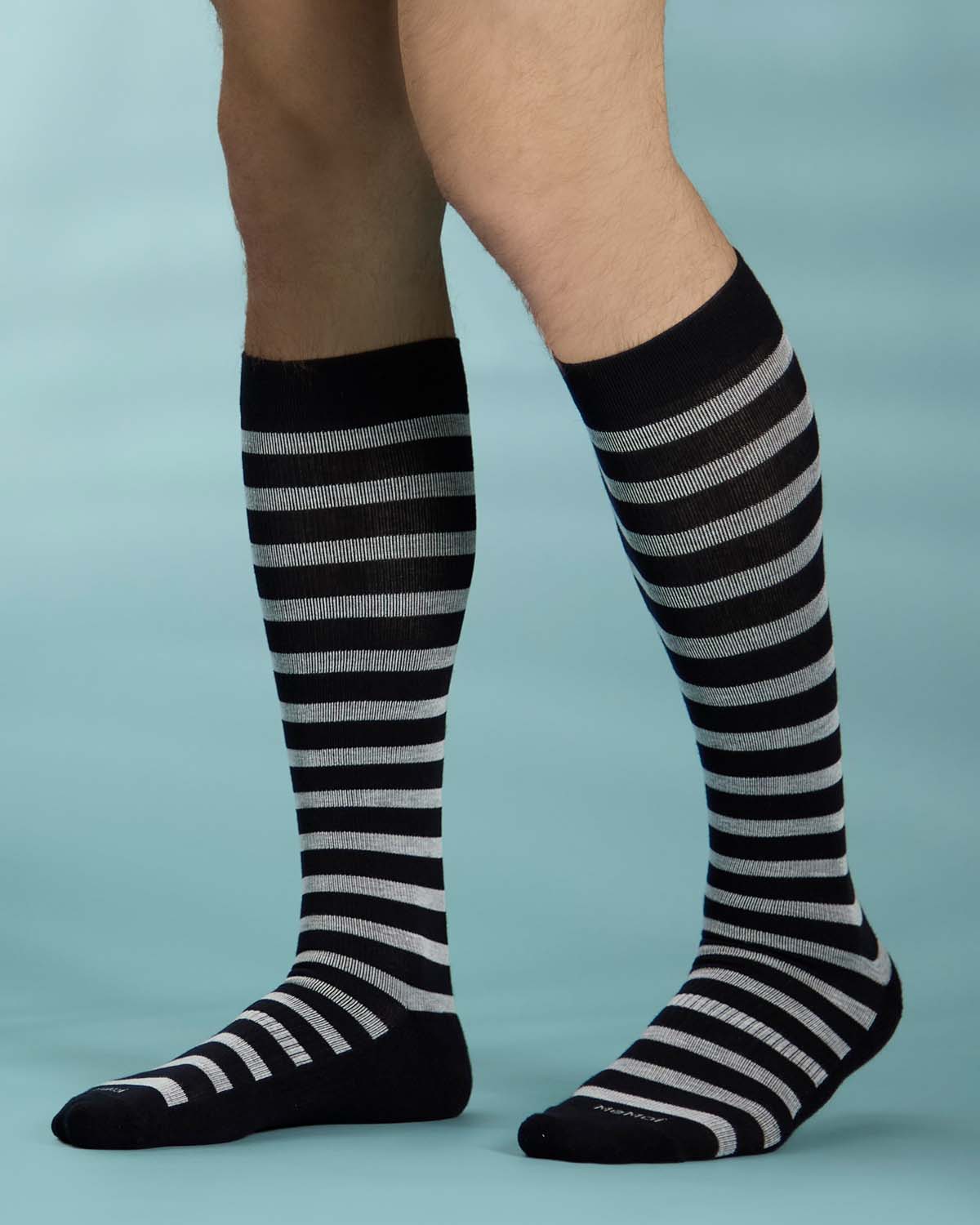 Men’s Cabana Stripe Bamboo Blend 8-15mmHg Graduated Compression Socks