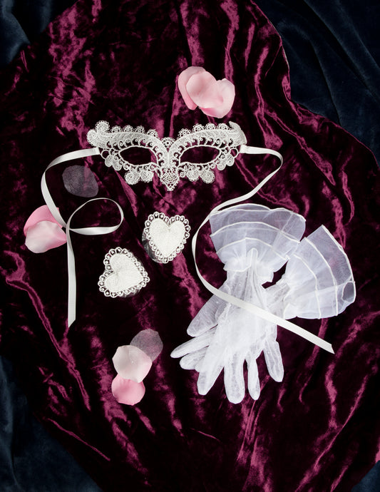 3 Piece Women's Blushing Bride Honeymoon Play Set : Color: White