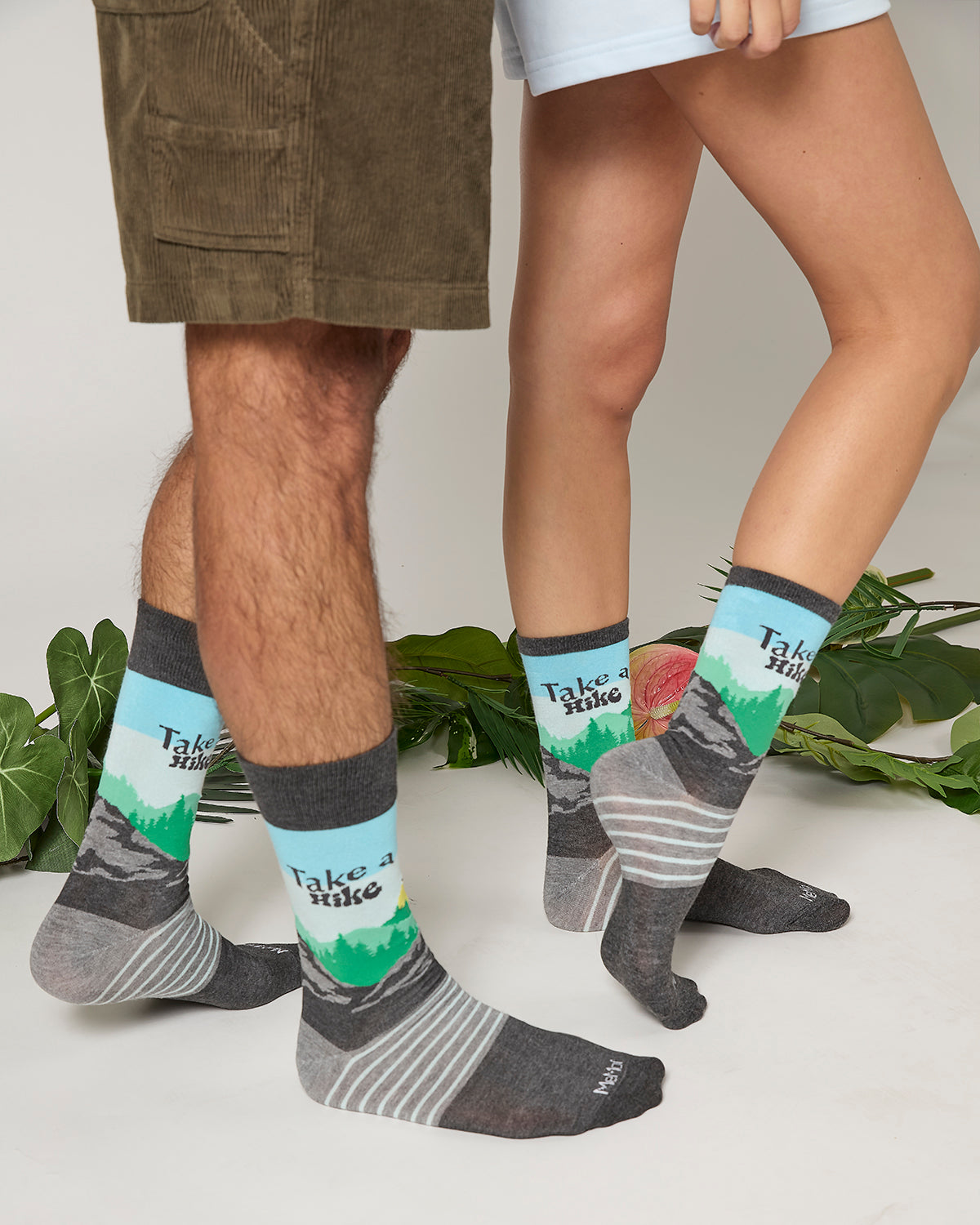 Men's Take A Hike Bamboo Crew Socks : Color: Charcoal Heather