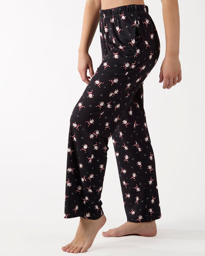 Women's "Tossed Santa" Pull-On PJ in a Bag