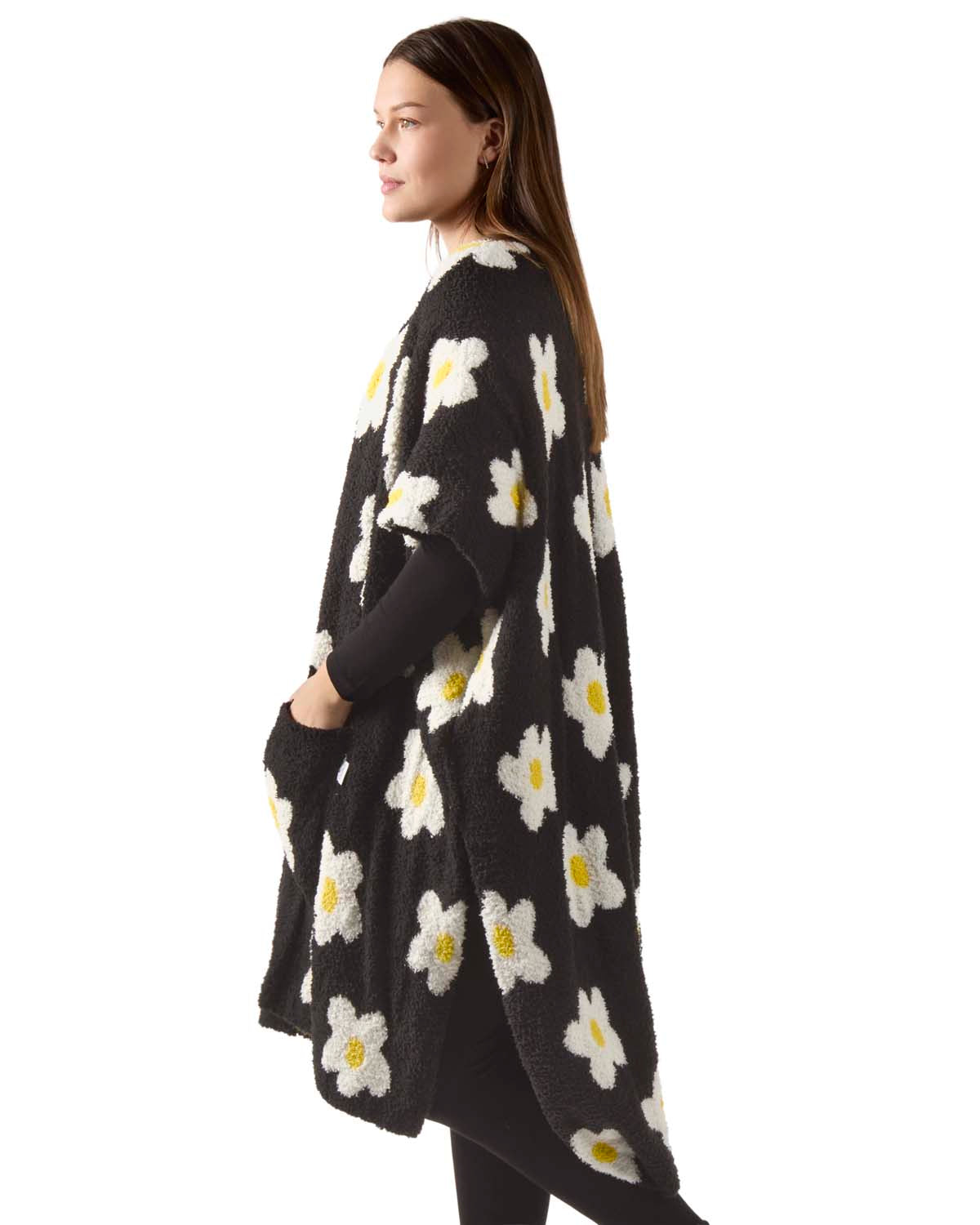 Women's Plush Daisy-Themed Ruana Wearable Throw with Kimono Sleeves