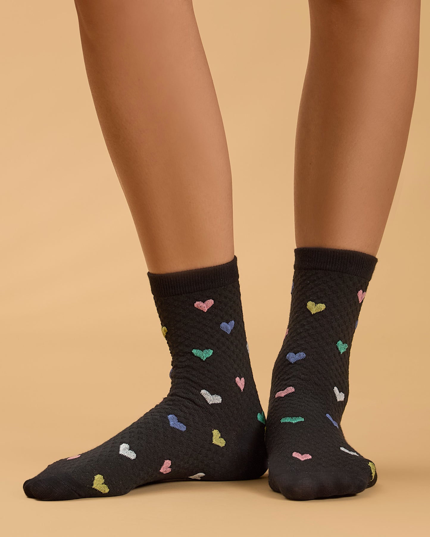 Women's "Colorful Hearts" Cotton-Rich Popcorn-Stitch Crew Sock