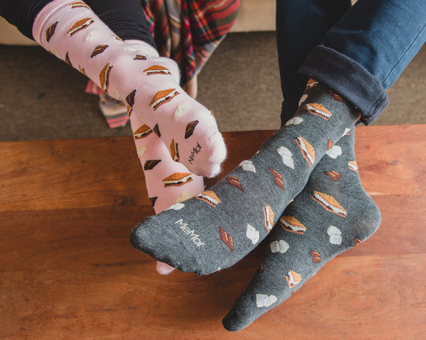 Men's I'd Like S'mores Please Bamboo Blend Crew Sock : Color: Charcoal