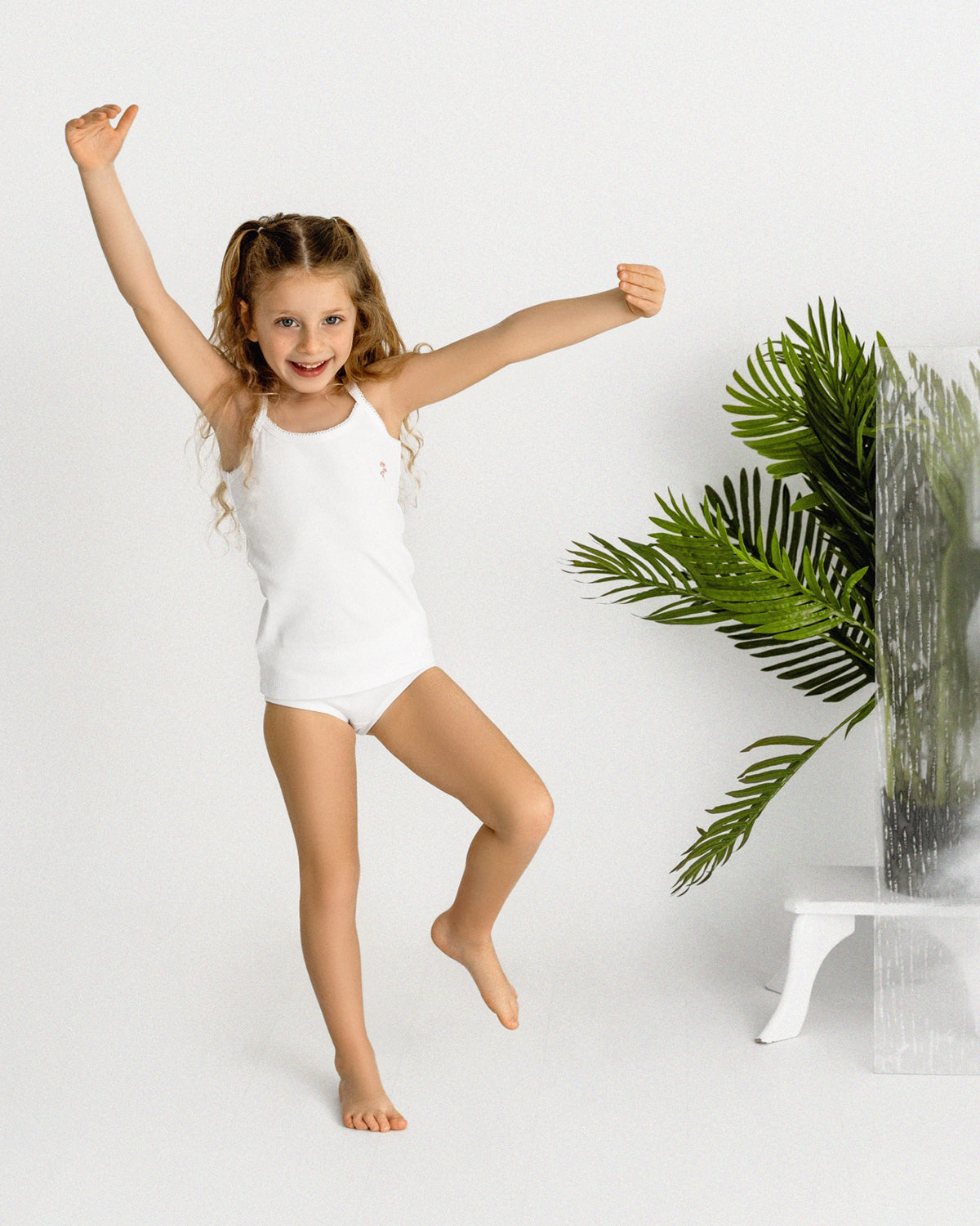 Girls' 3 Pair Pack Ribbed Floral Bouquet Camis : Color: White-White-White