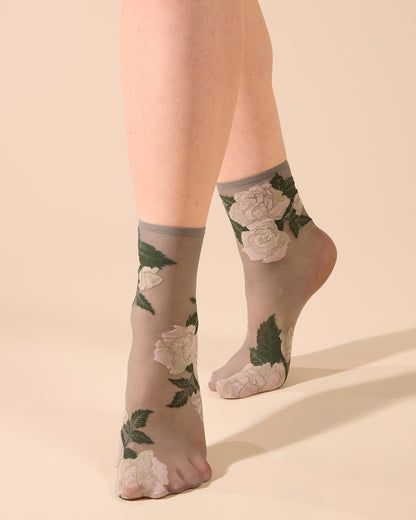 Beauty Rose Garden Sheer See-Through Ankle Socks