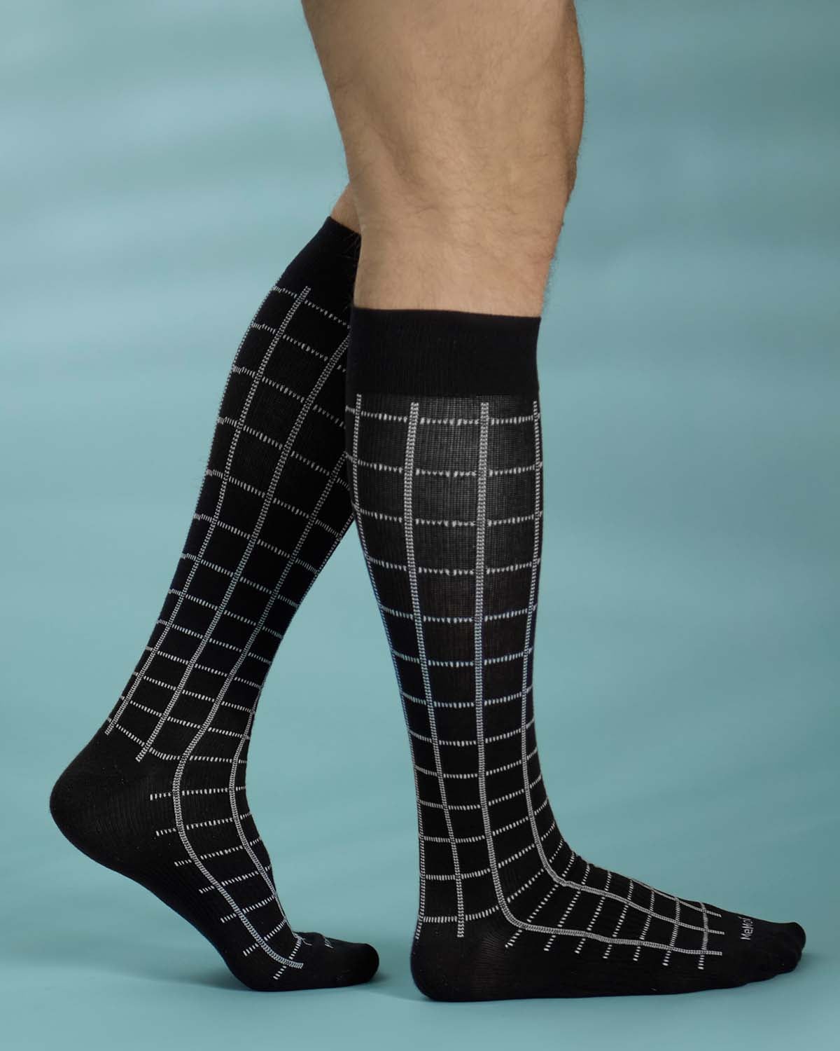 Unisex Window Pane Knee High Cotton Blend 15-20mmHg Graduated Compression Socks