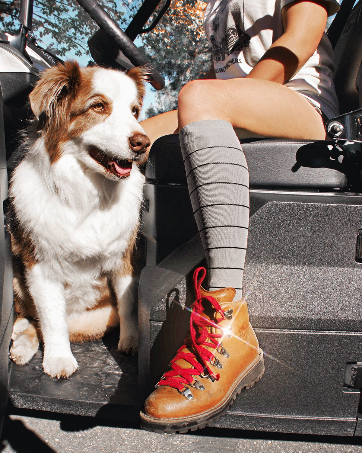 Unisex Thin Striped Antimicrobial Nylon 15-20mmHg Graduated Compression Socks : Color: Gray