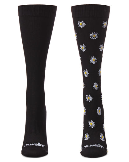 Women's 2 Pair Pack Daisy/Solid Compression Socks : Color: Black-Black