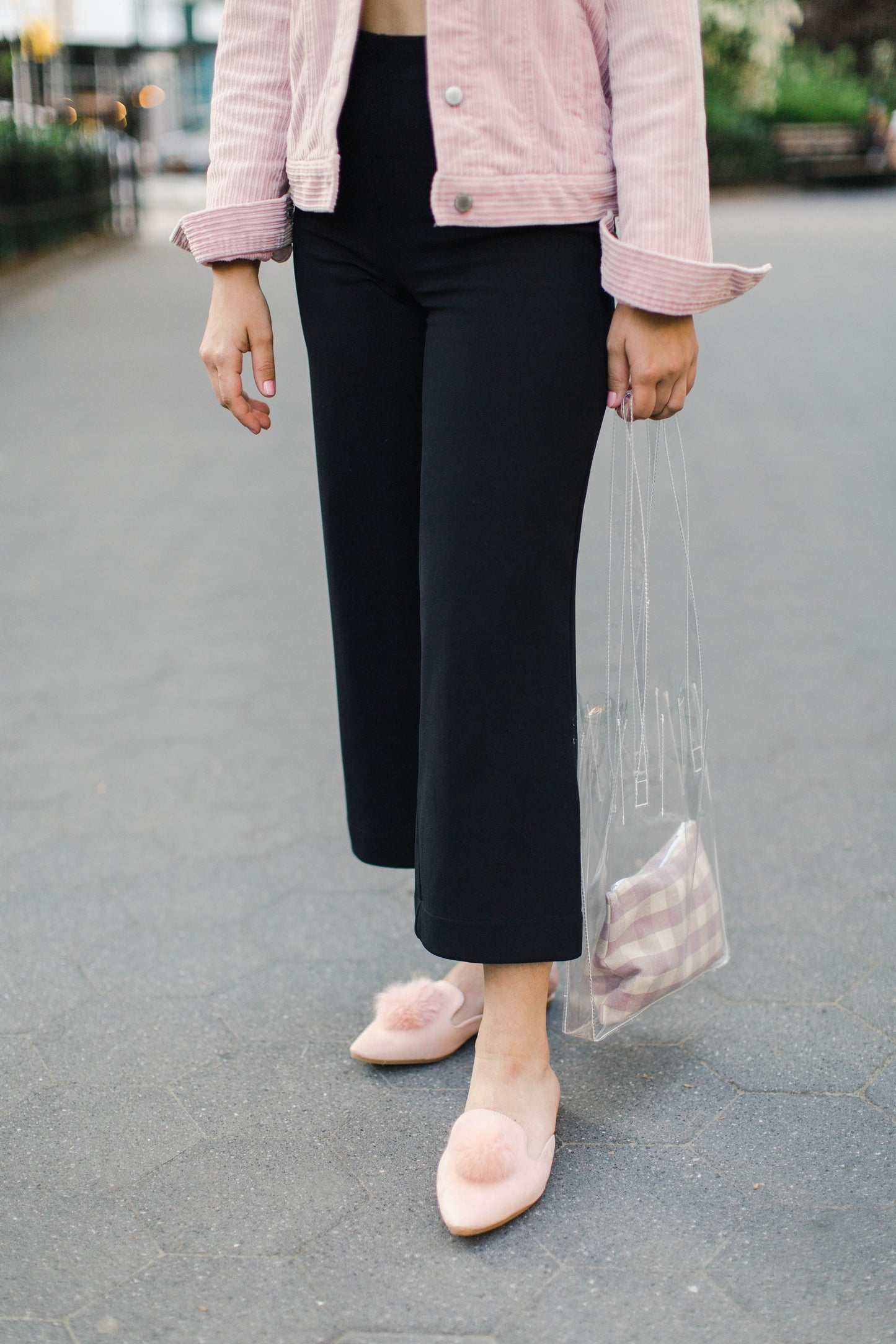 Women's The Vida Mule Hard Sole Furry Pom-Pom Slippers : Color: Ivory