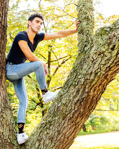 Men's Pretzel Pattern Rayon from Bamboo Blend Novelty Crew Sock : Color: Black