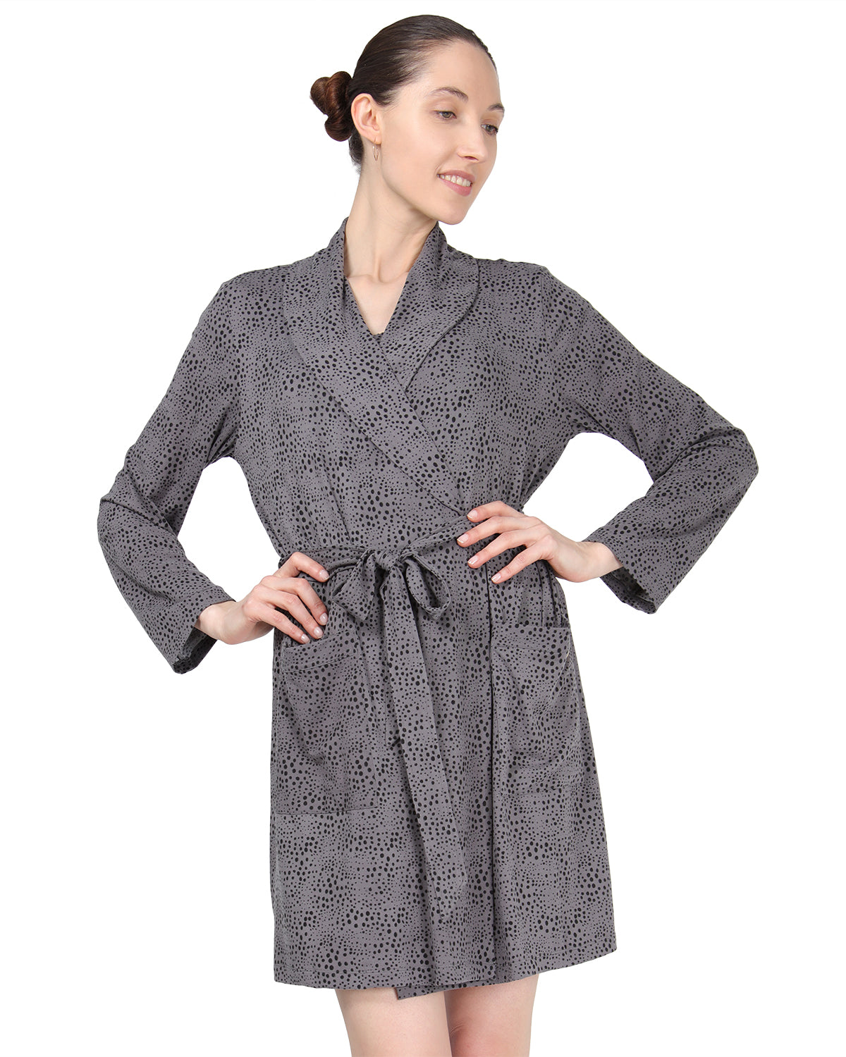 Women's Shawl Collar Long Sleeve Robe with Front Pockets : Color: Animal Print