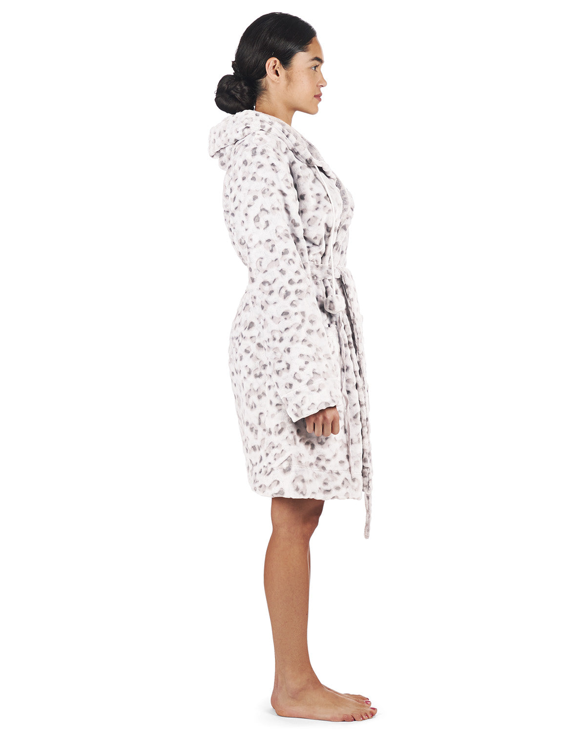 Women's Leopard Print Plush Robe with Pom-Pom Drawstrings : Color: Gray
