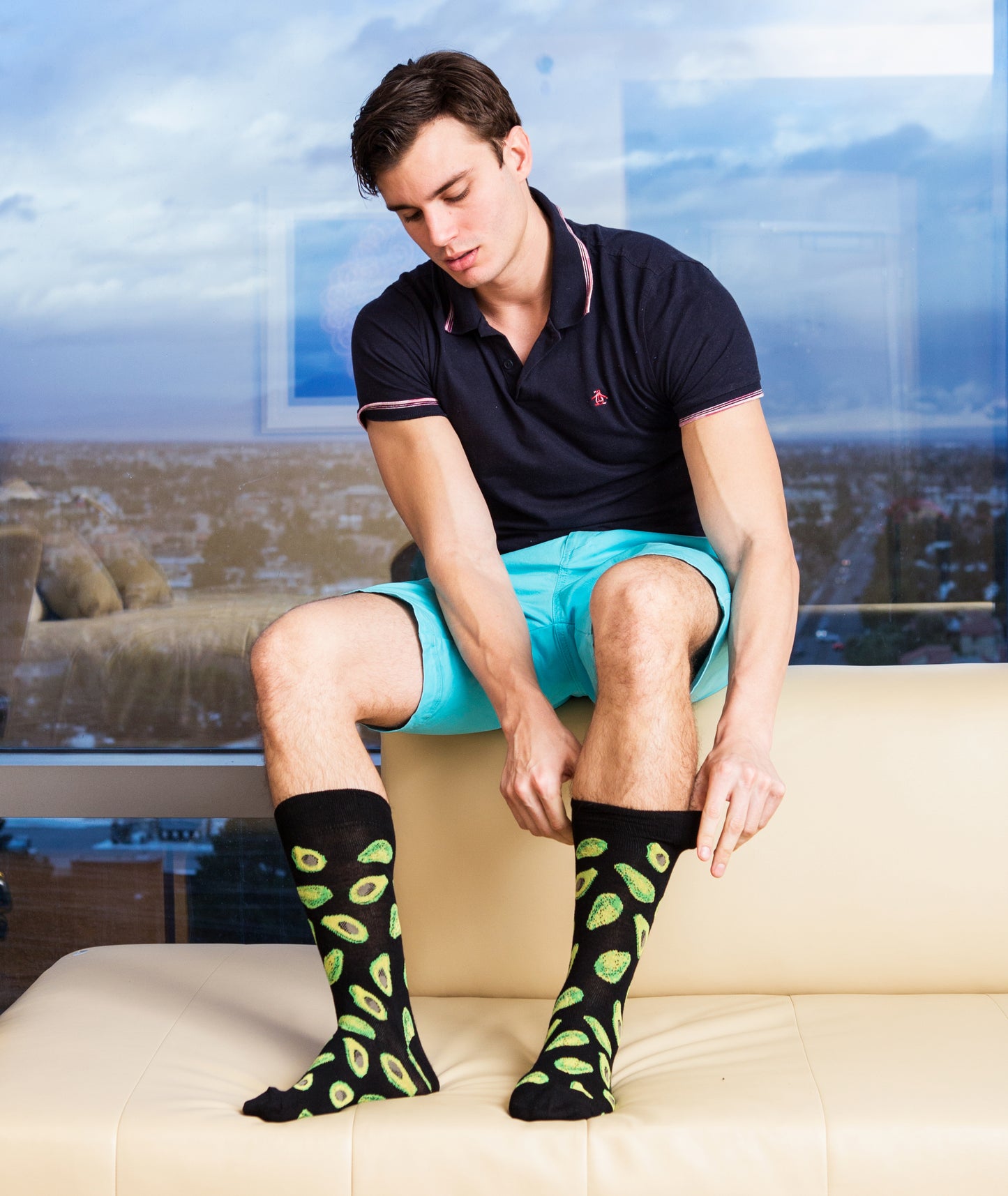Men's Avocado Bamboo Blend Funny Novelty Crew Sock : Color: Black