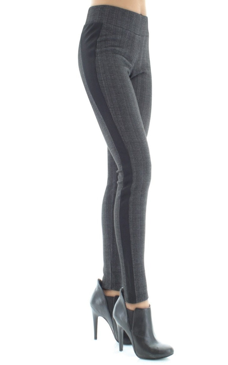 Herringbone Chic Wide Waistband Leggings : Color: Black