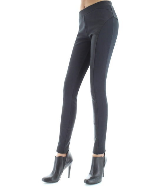 Umoya Airflow Mesh Panel Leggings : Color: Black