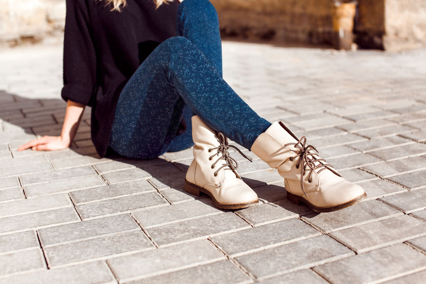 Springtime Blossom Cotton Blend Leggings : Color: Blue Denim