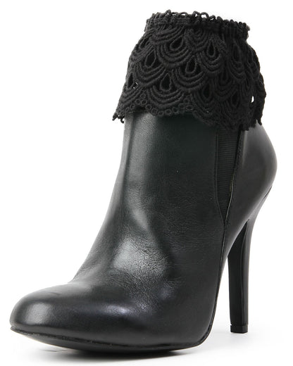 Women's Grazyna Scalloped Lace Boot Toppers : Color: Black
