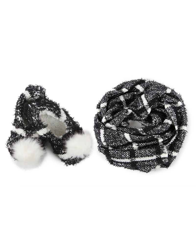 MeMoi Perfect Plaid Knit Shawl & Plush Lined Slippers