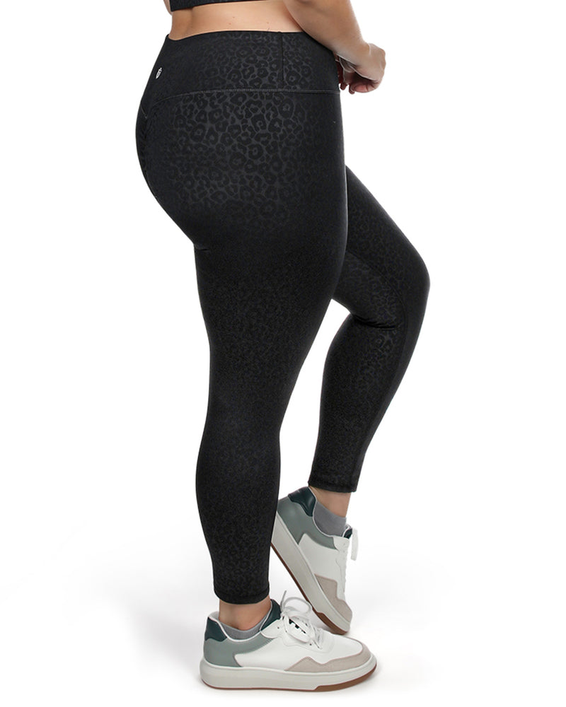 Bck6561 Sexy Sports Wear Women Leopard Print Yoga Leggings High Hip Peach  Pants Butt Lifting Scrunch Sports Tights Slim Fitness Leggings - China  Sports Fitness and Gym Workout Pants price