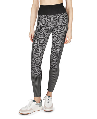 Seamless Jacquard 4-Way Stretch Legging : Color: Black