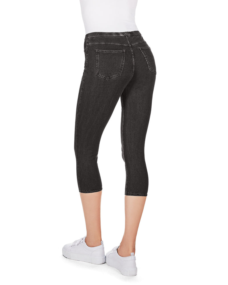 Stefani Capri Pants - Black  Cafe Latte Stretch Cotton Capri Jegging –  TULIO Fashion