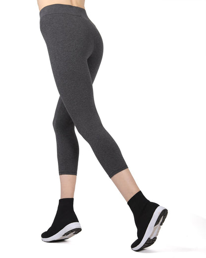 Women's Comfort Cotton Capri Lightweight Leggings : Color: Black