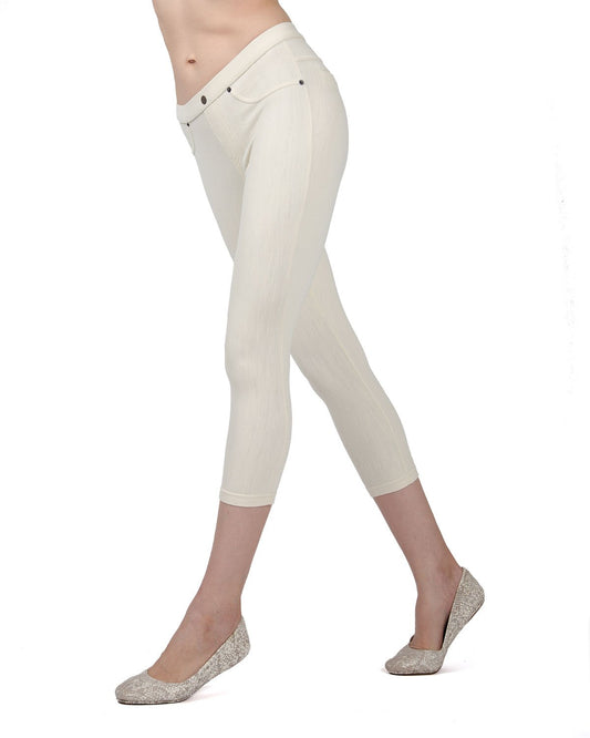 Chino Capri-Length Cotton Blend Leggings : Color: Ivory