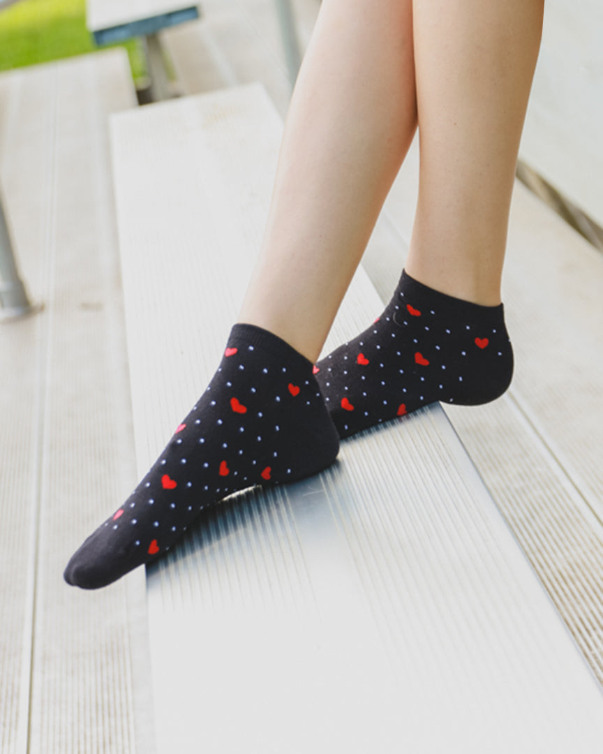Sweetheart Low-Cut Women's Socks : Color: Black