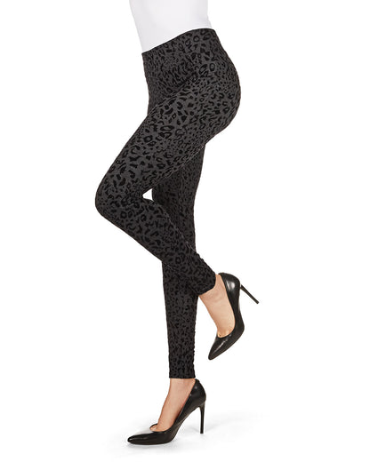 Flocked Monochrome Cheetah Leggings : Color: Black