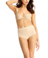 High-Cut Control Seamless Shaping Panties : Color: Nude