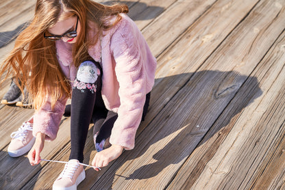 Cat Face Design Sweater Tights : Color: Black