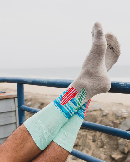 Men's Surf's Up Beach Bamboo Crew Socks : Color: Crockery Marled