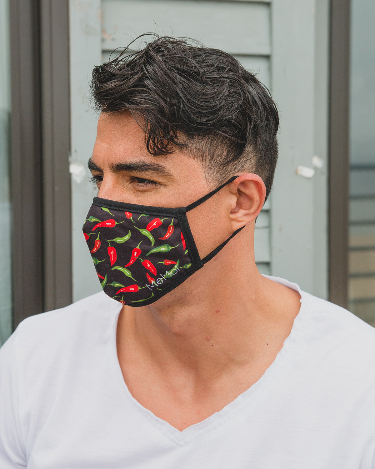 Chili Peppers Unisex Face Covering : Color: Black